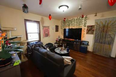 Main picture of 10 Wordsworth St