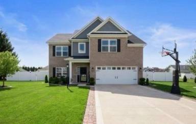 Main picture of 6517 Turf Way