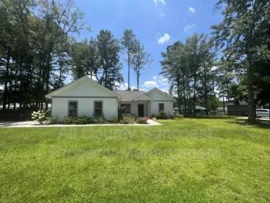 Main picture of 1605 Willow Rd