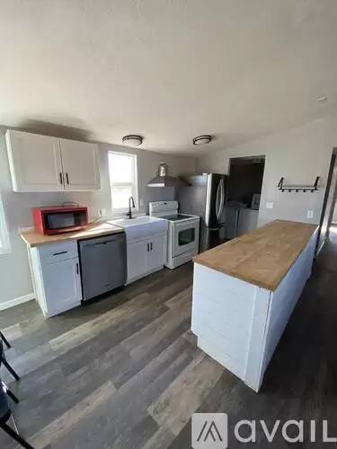 Main picture of 14304 S Simons Rd