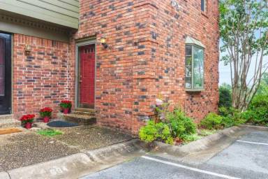 Main picture of 504 Green Mountain Dr