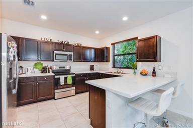 Main picture of 11461 SW 252nd Ter