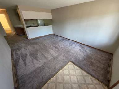 Main picture of 2805 Thomas Dr