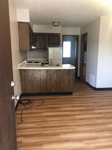 Main picture of 1208-1/2 Main Ave. - F