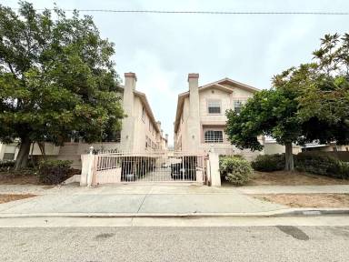 Main picture of 1308 W 163rd St