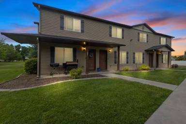 Main picture of 521 Countryside Ave