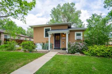 Main picture of 1305 E Wesley Ave