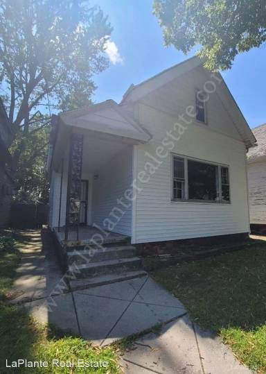 Main picture of 1527 Tecumseh St