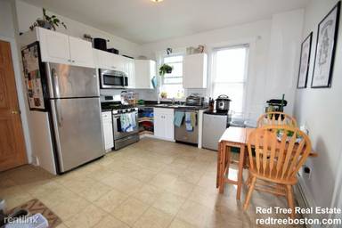 Main picture of 62 Montcalm Ave
