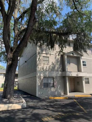 Main picture of 14402 Reuter Strasse Cir
