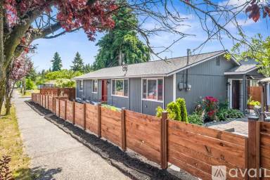 Main picture of 5702 S 12th St