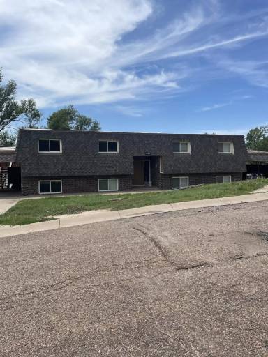 Main picture of 1201 Apt 4 Prairie Heights