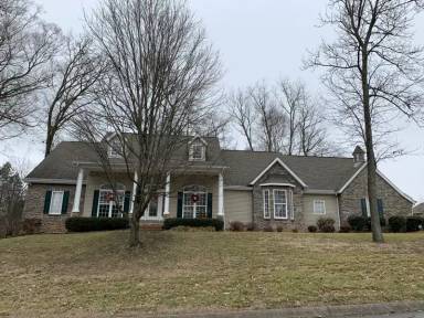 Main picture of 613 Davis Acres Dr