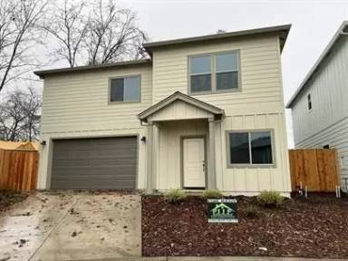 Main picture of 739 Reece Ln