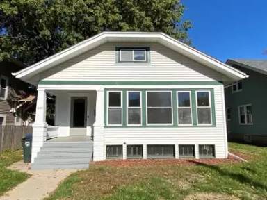 Main picture of 640 E Dover Ct