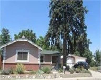 Main picture of 2733 E 41st Ave