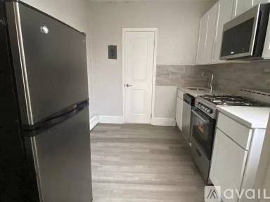 Main picture of 29 Dennis St