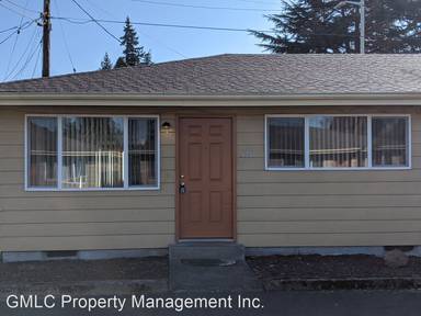 Main picture of 3201 E 29th St