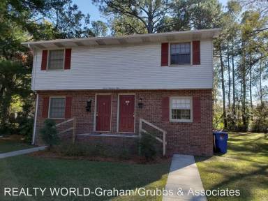 Main picture of 701 West Blvd