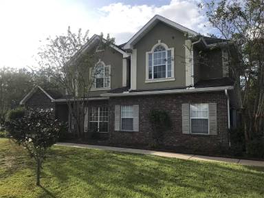Main picture of 7909 Sarah Ln