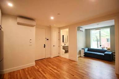 Main picture of 682 Chauncey St
