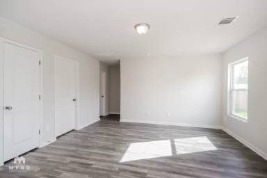 Main picture of 15819 Del Norte Dr