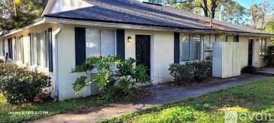 Main picture of 5770 Brannon Ave