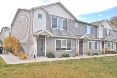 Main picture of 229 N Main St