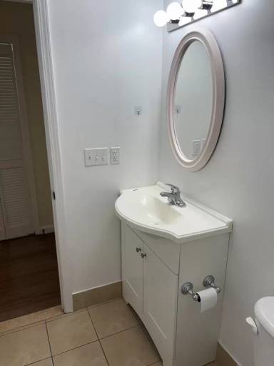 Main picture of 221 Glen St