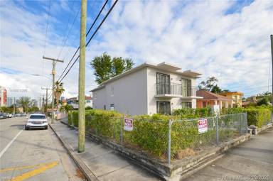 Main picture of 603 SW 11th Ave