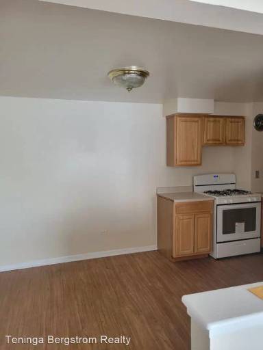 Main picture of 11645 S Pulaski Rd