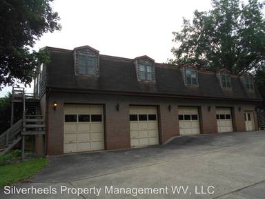 Main picture of 508 1/2 55th St
