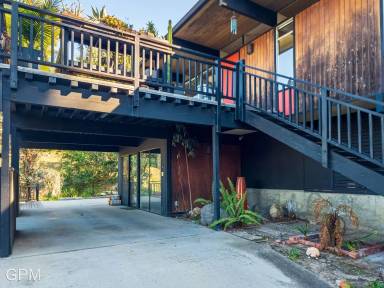 Main picture of 1404 Oak Grove Dr