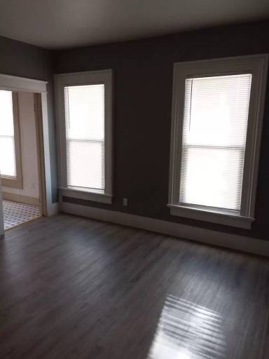 Main picture of 1543 Exchange St