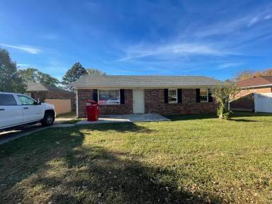 Main picture of 139 Forest Elliott Dr