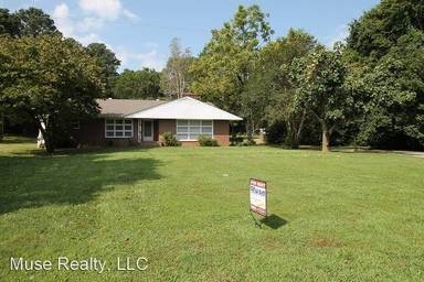 Main picture of 2132 Mt Holly Rd