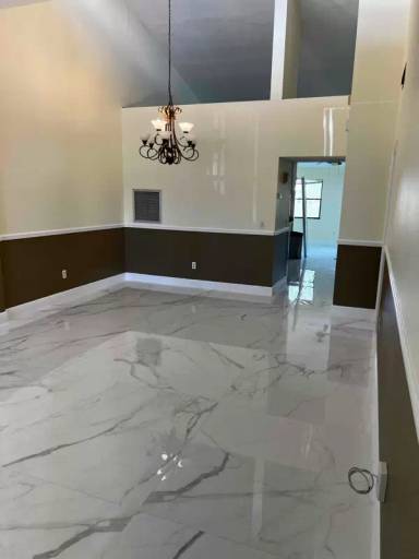 Main picture of 12449 Guilford Way