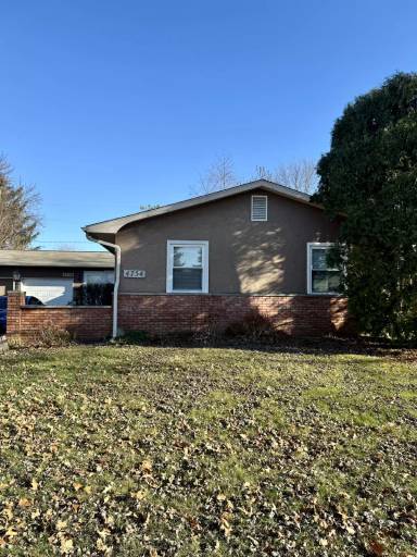 Main picture of 4756 Dechant Rd