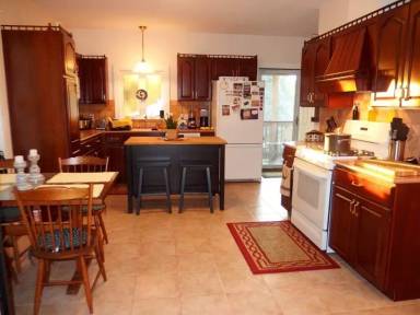 Main picture of 63 Verchild St