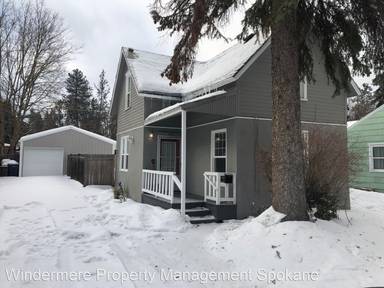 Main picture of 1312 E 38th Ave