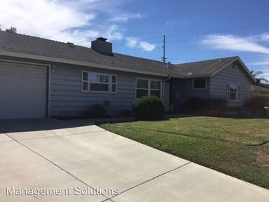 Main picture of 169 Thrasher Way