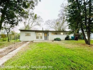 Main picture of 6014 Appian Way
