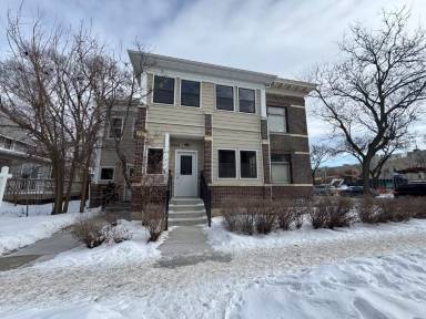 Main picture of 2827 Pleasant Ave