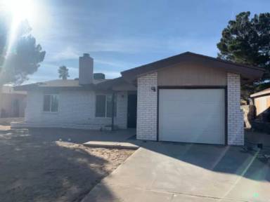 Main picture of 5793 Ridge Dr