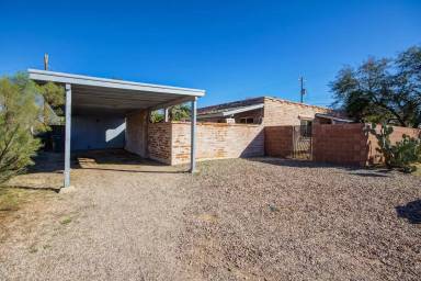 Main picture of 2116 N Madelyn Ave