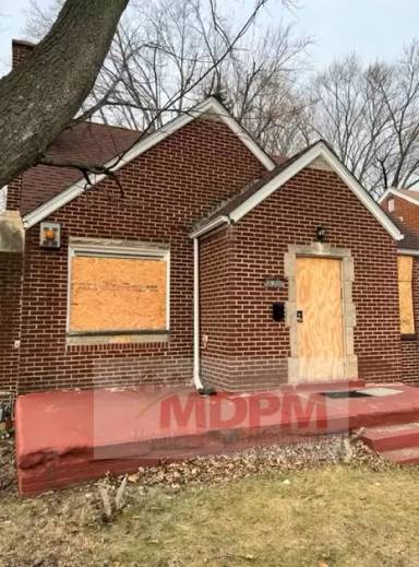Main picture of 18201 Lesure St