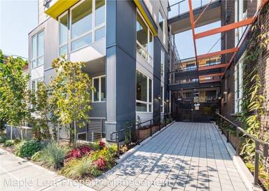 Main picture of Edison Condominiums