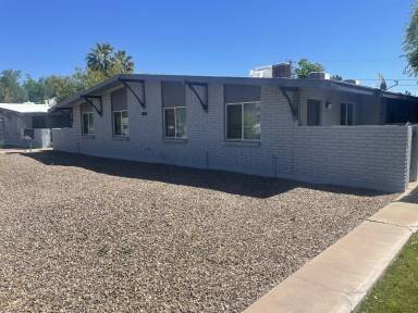 Main picture of P383A 2025 S. Forest Ave