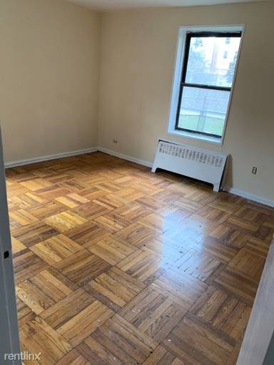Main picture of 555 W 170th St