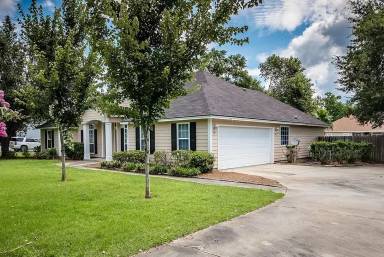 Main picture of 4067 Liska Cir